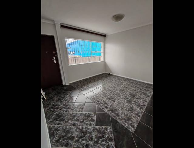 2 BEDROOM APARTMENT FOR SALE IN FAIRFIELD ESTATE